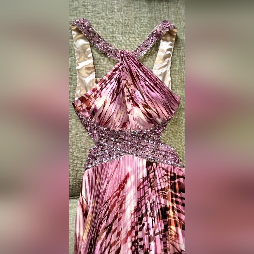 Women's Pink Formal, Prom of Cocktai Dress with Sequins, Stones & Embellishments - Picture 8 of 16